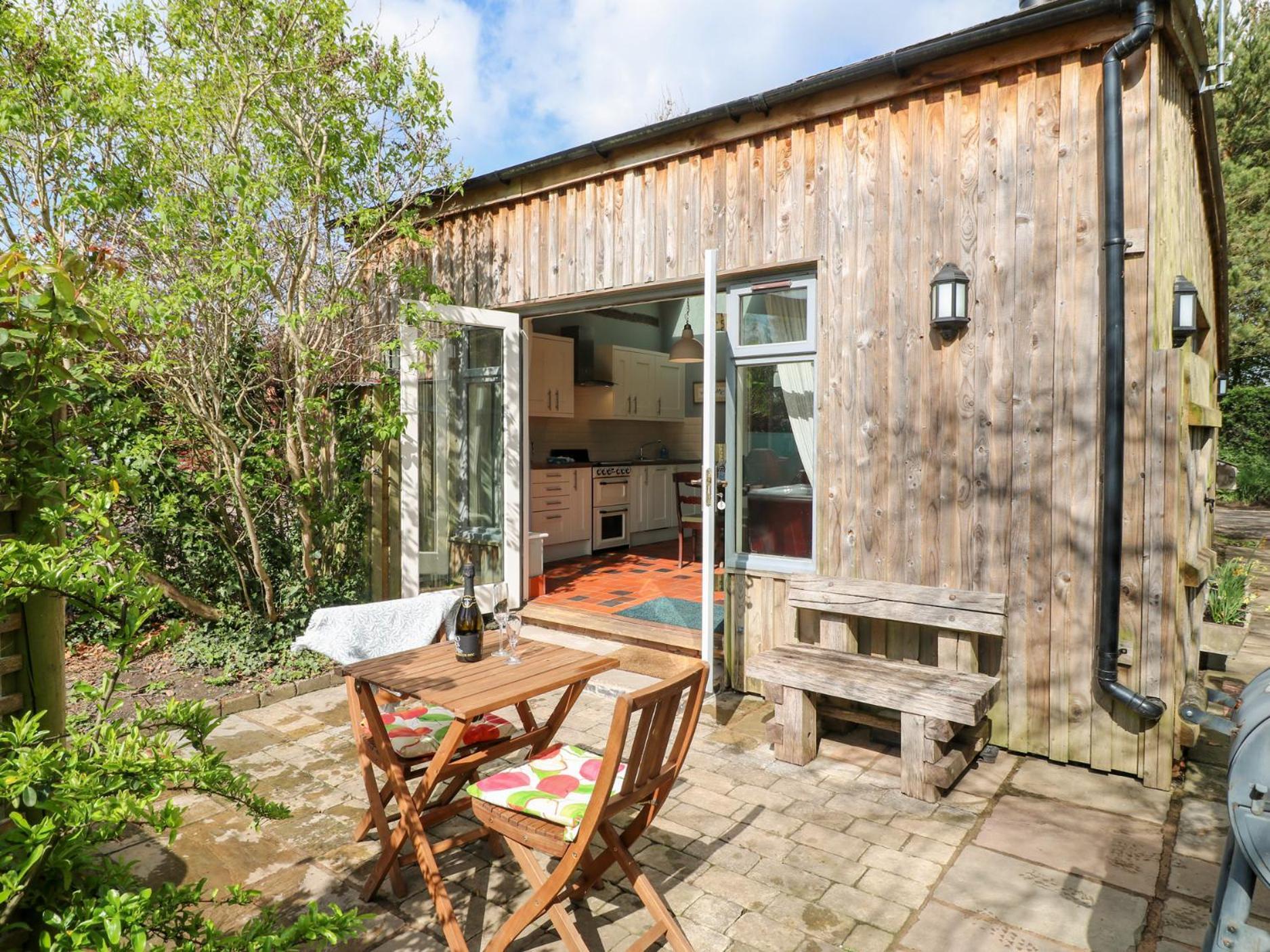 Hen House View Villa Rugeley Exterior photo